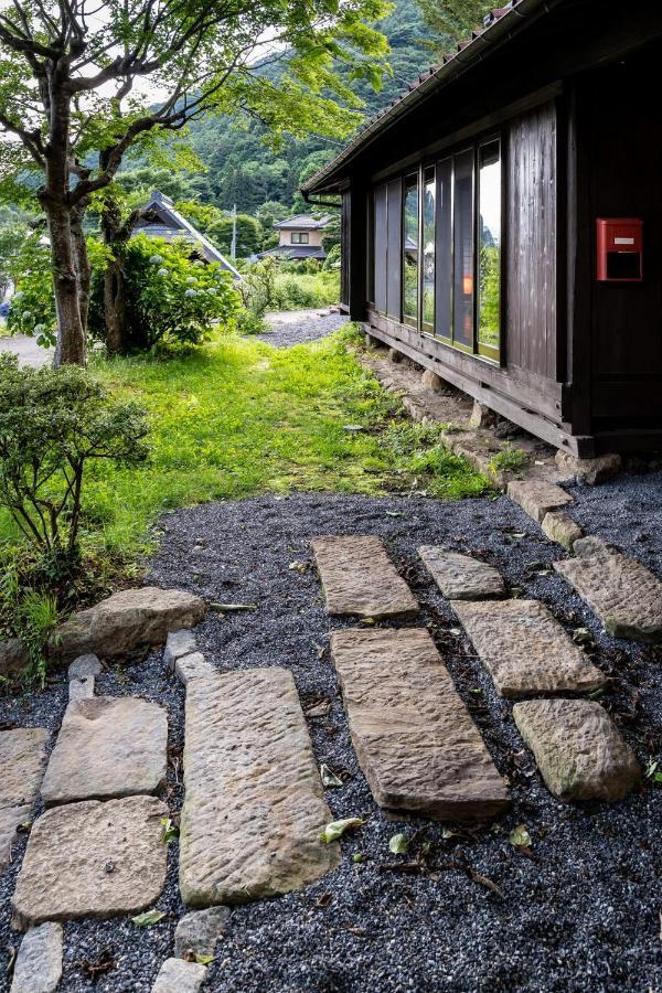 Livegrace House Lake Saiko 西湖古民家 Яманаси Экстерьер фото