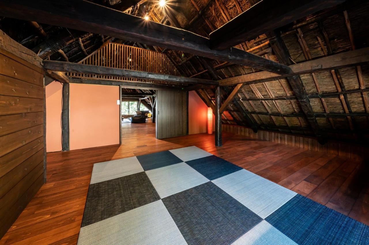 Livegrace House Lake Saiko 西湖古民家 Яманаси Экстерьер фото